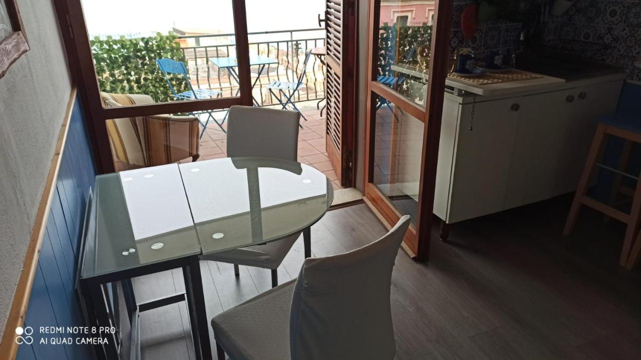 Apartment Monovano Taormina See Sea special place for digital nomad more stay less pay contact us 3 4 9 1 0 2 6 1 6 1 Exterior foto